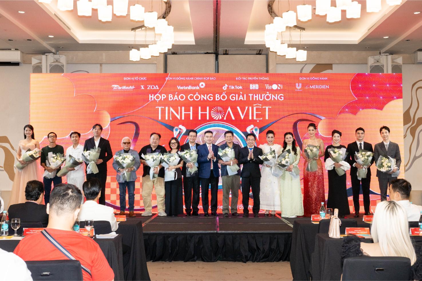 Đại sứ Tinh Hoa Giải thưởng Tinh Hoa Việt: Tôn vinh giá trị văn hoá và nghệ thuật Việt Nam trong thời đại mới
