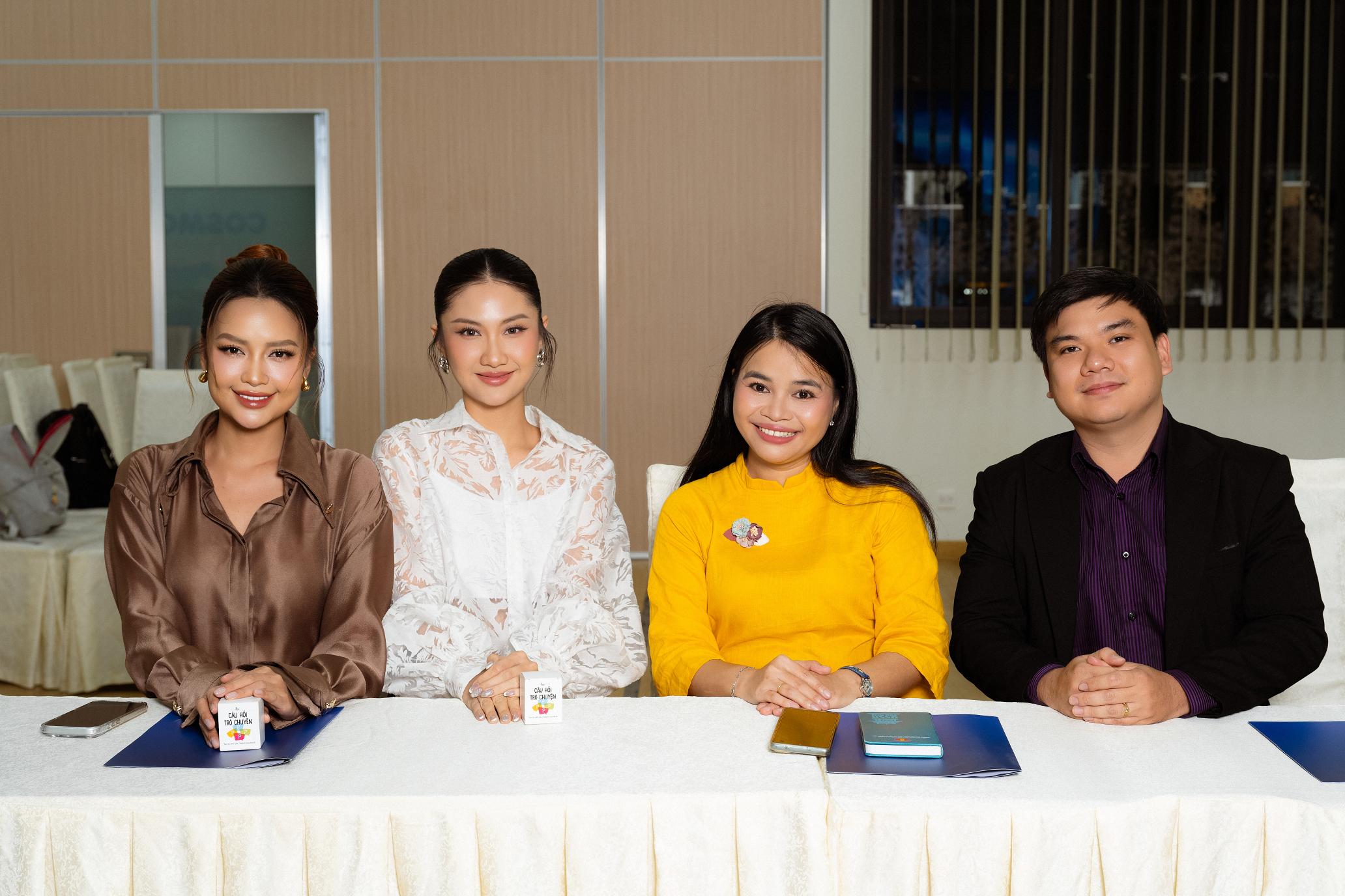 Hoa hậu Ngọc Châu thẳng thắn góp ý về dự án cộng đồng của Phương Linh trước giờ G Hoa hậu Ngọc Châu 3 Hoa hậu Ngọc Châu thẳng thắn góp ý về dự án cộng đồng của Phương Linh trước giờ G