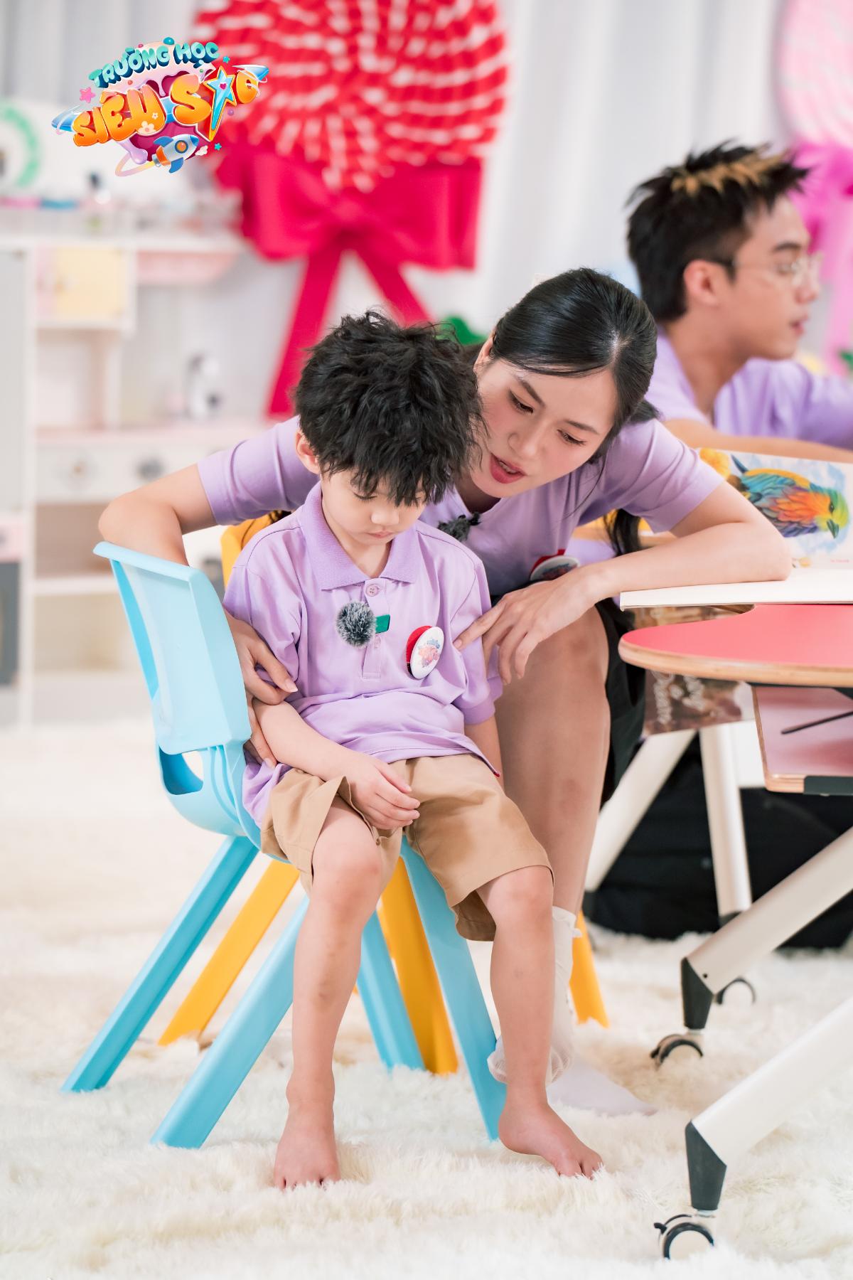 Lâm Vỹ Dạ lại tiếp tục trở thành “phản diện” trong tập 2 Trường Học Siêu Sao Trường Học Siêu Sao 2025 4 Lâm Vỹ Dạ lại tiếp tục trở thành “phản diện” trong tập 2 Trường Học Siêu Sao