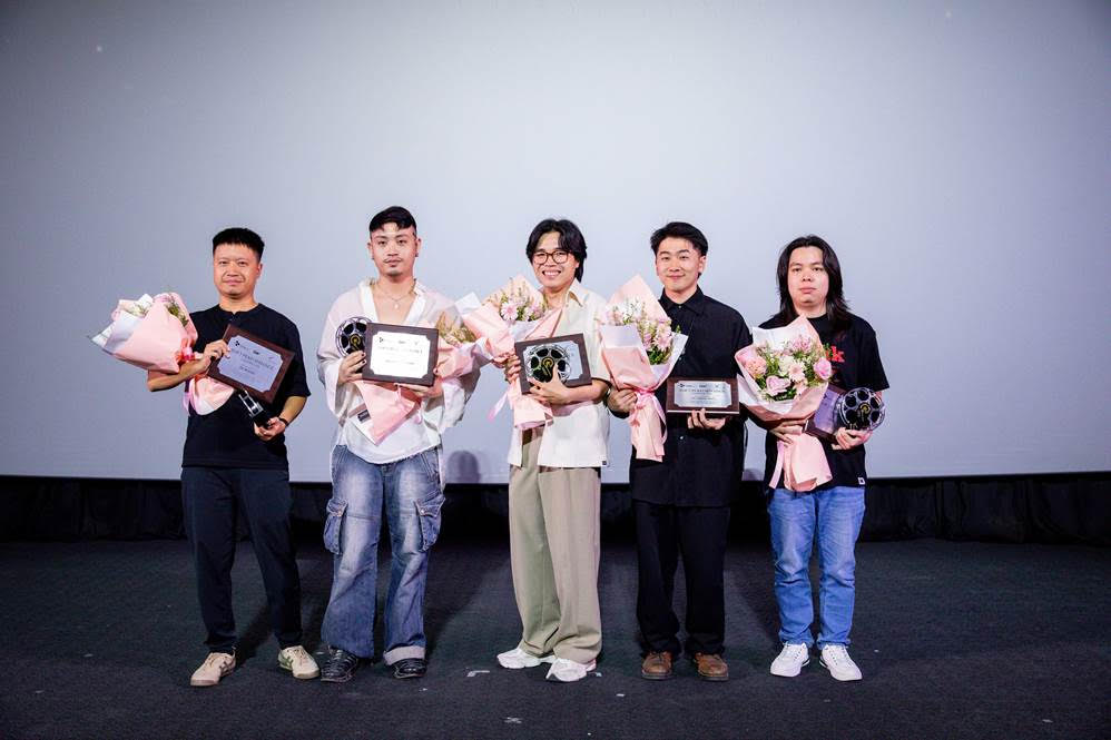 Dự án phim ngắn CJ khép lại mùa thứ 6 với dấu ấn nổi bật của các đạo diễn trẻ Dự án phim ngắn CJ Dự án phim ngắn CJ khép lại mùa thứ 6 với dấu ấn nổi bật của các đạo diễn trẻ