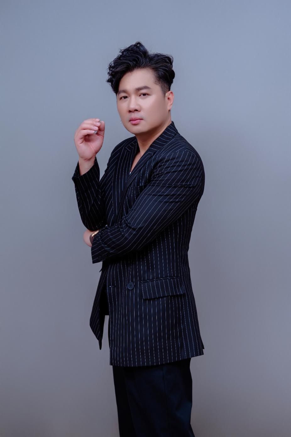 LAM VU 5 Ca sĩ Lâm Vũ tiết lộ từng 4 lần bị tai nạn nên sở hữu siêu xe 10 tỷ cho an toàn