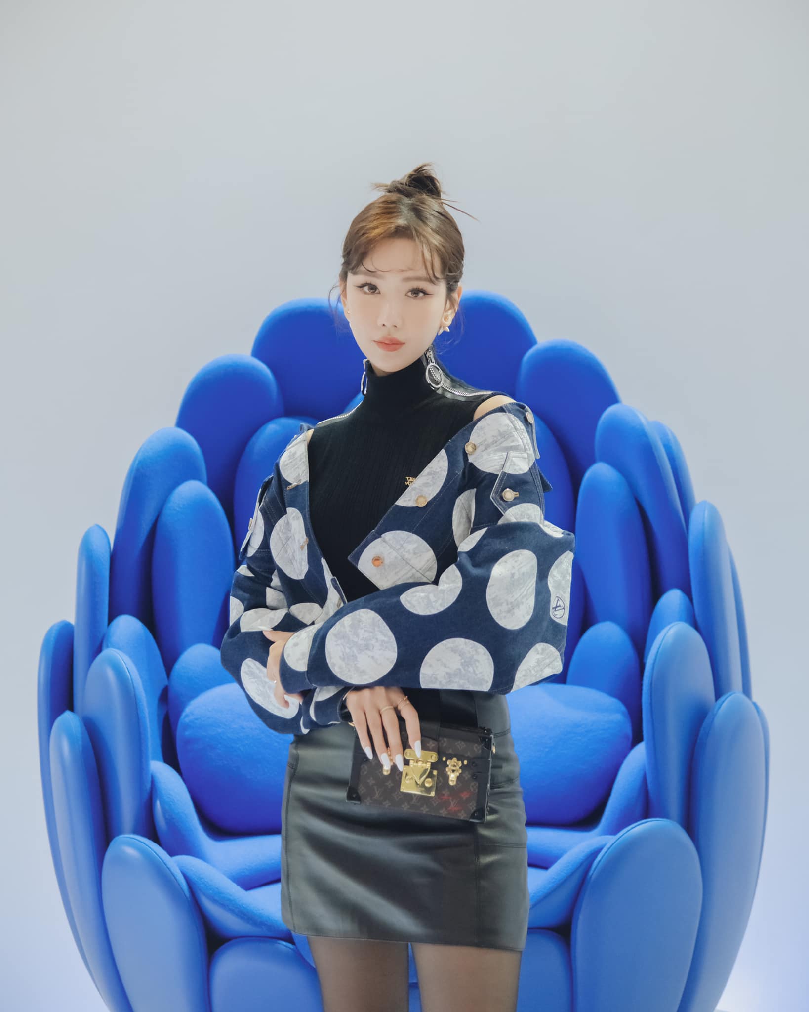 Dàn sao Vbiz quy tụ trong một sàn diễn đặc biệt cuối năm MIN Dàn sao Vbiz quy tụ trong một sàn diễn đặc biệt cuối năm