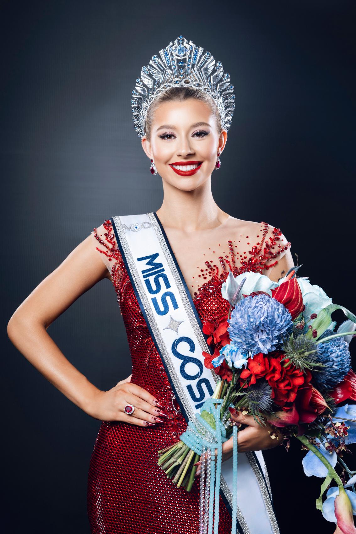Miss Cosmo 2025 3 1 Người đẹp Mỹ đăng quang Miss Cosmo 2025, Phương Linh dừng chân top 10