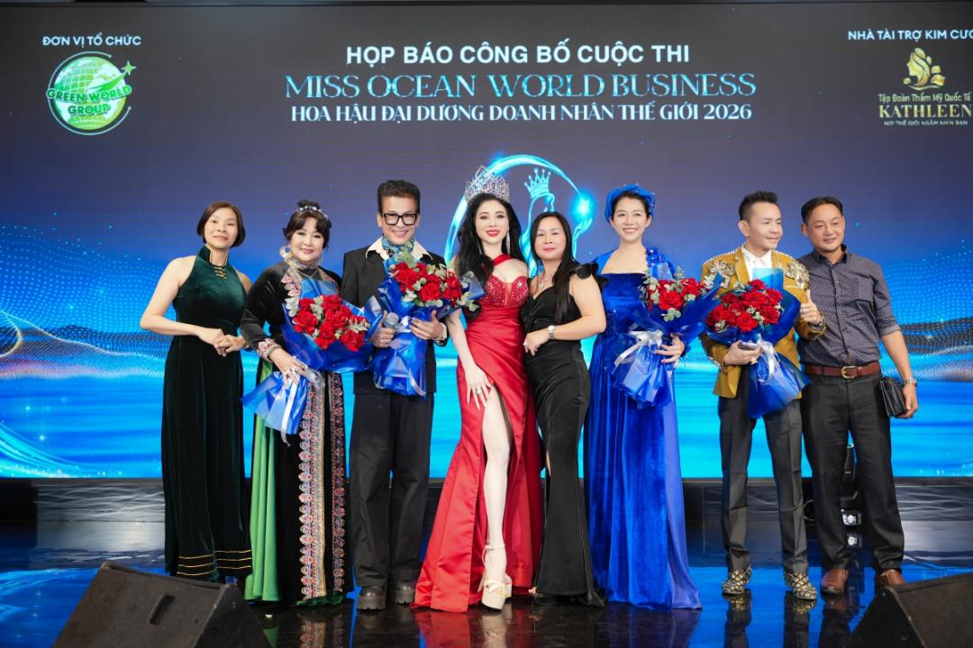 Hoa hậu Lucy Hà “phá bỏ giới hạn tuổi tác” tại Miss Ocean World Business 2026 Miss Ocean World Business 2026 5 Hoa hậu Lucy Hà “phá bỏ giới hạn tuổi tác” tại Miss Ocean World Business 2026