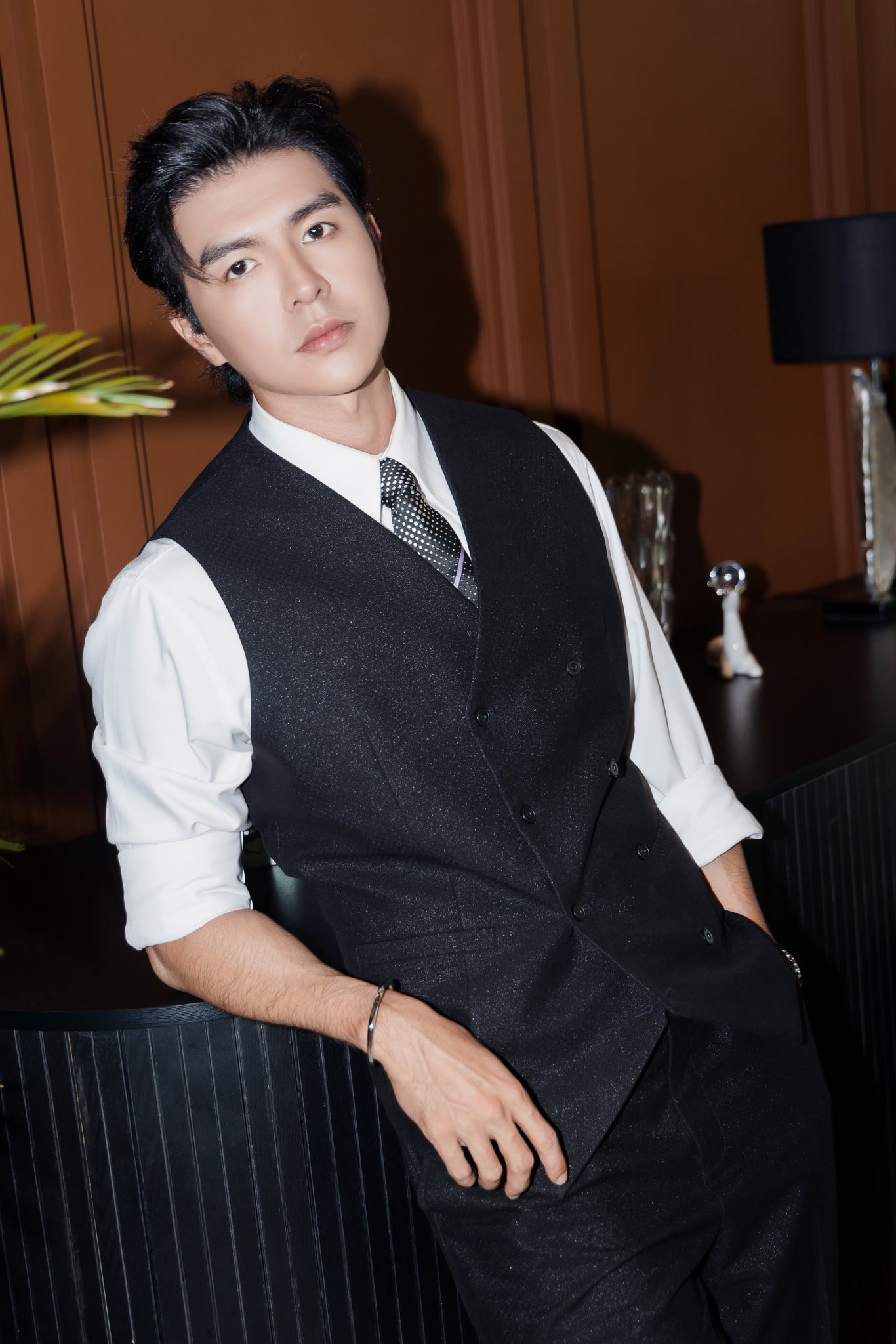 Dàn sao Vbiz quy tụ trong một sàn diễn đặc biệt cuối năm STEVEN Dàn sao Vbiz quy tụ trong một sàn diễn đặc biệt cuối năm