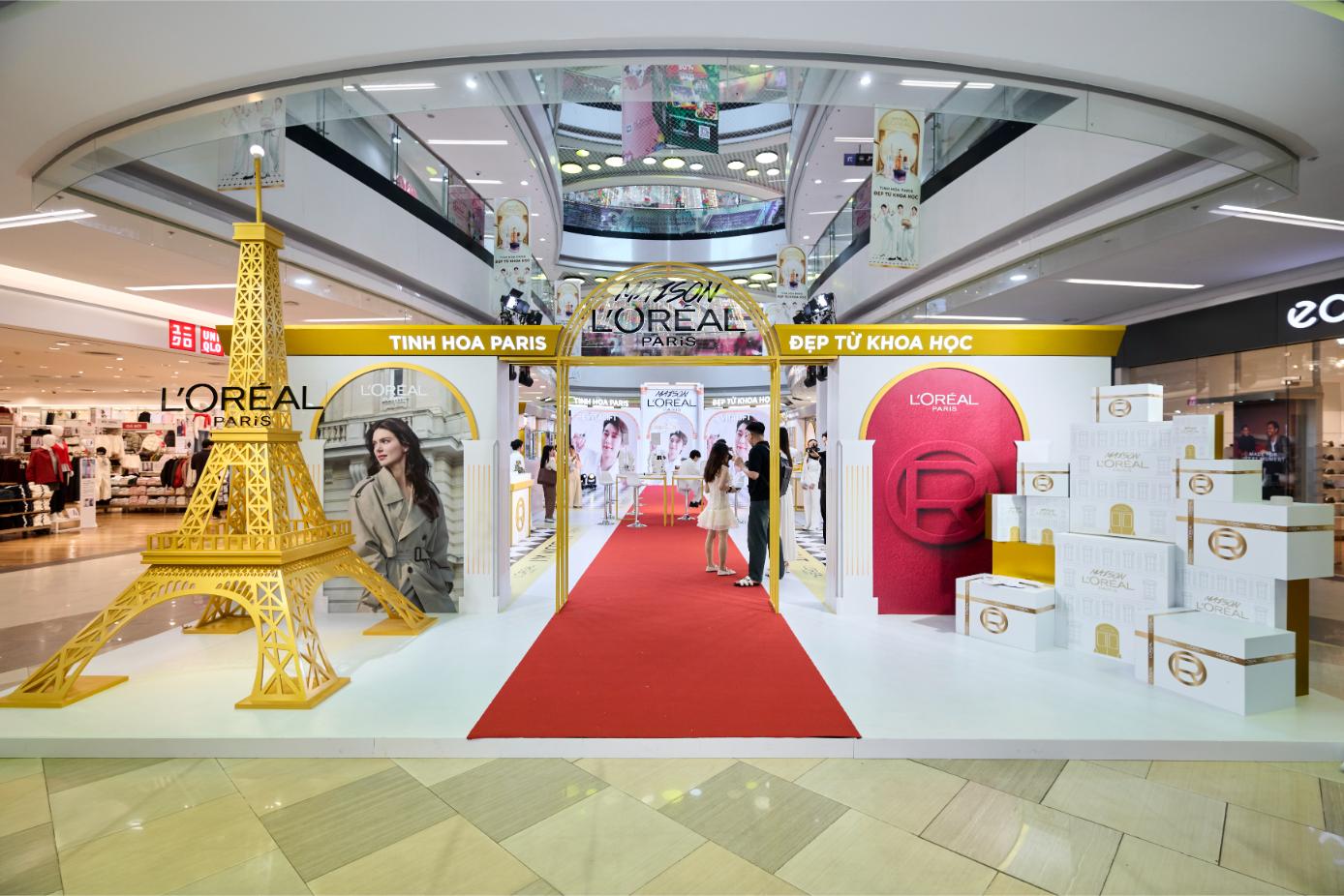 Ngôi nhà khoa học của L’Oréal Paris đã trở lại Nơi khoa học thắp sáng vẻ đẹp đích thực Không gian sự kiện 2 Ngôi nhà khoa học của L’Oréal Paris đã trở lại Nơi khoa học thắp sáng vẻ đẹp đích thực