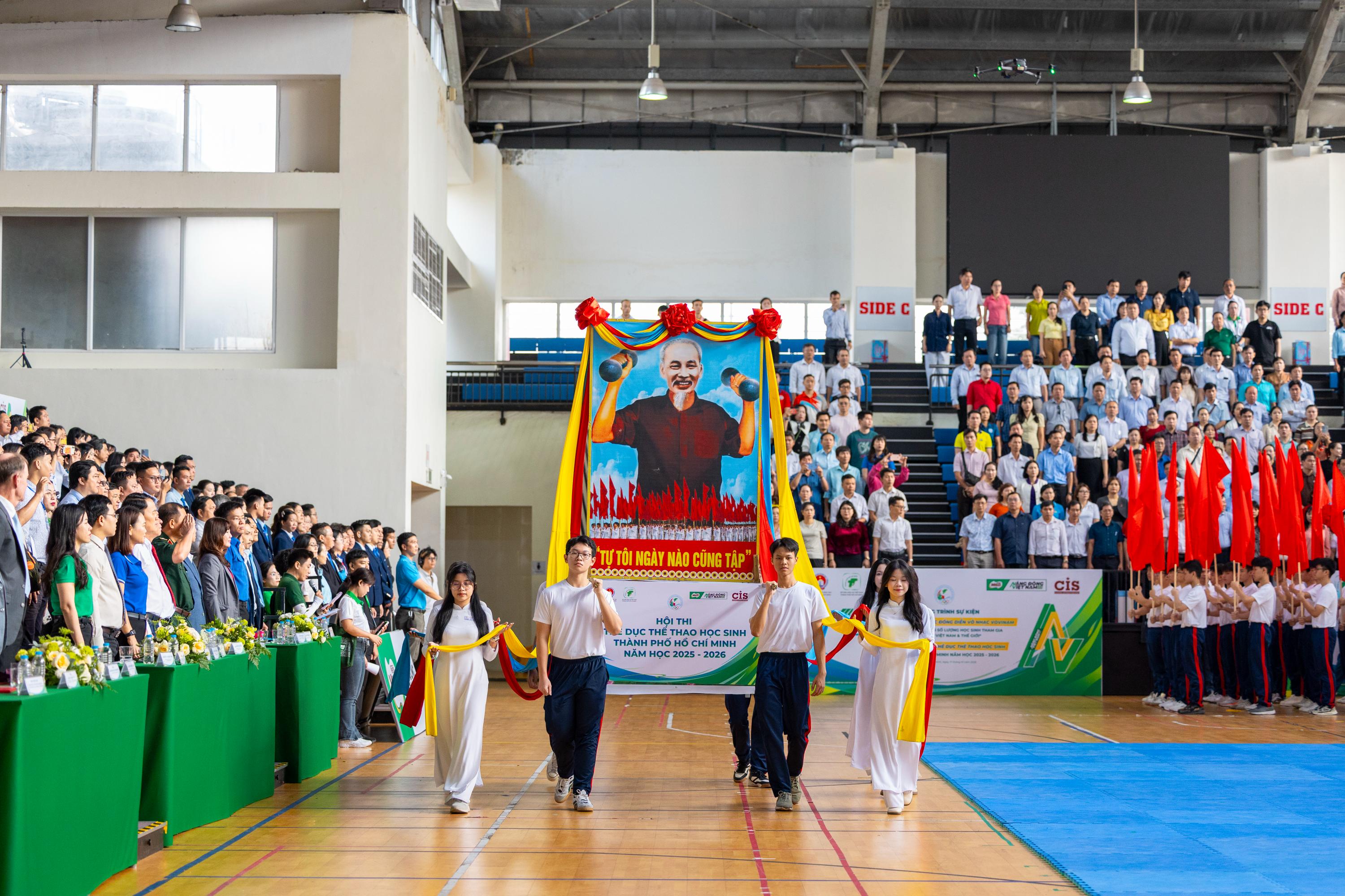 Lễ diễu hành thuộc Lễ khai mạc Hội thi Thể dục thể thao học sinh Thành phố Hồ Chí Minh  Nestlé MILO đồng hành Lễ khai mạc Hội thi TDTT học sinh TP.HCM năm học 2025   2026