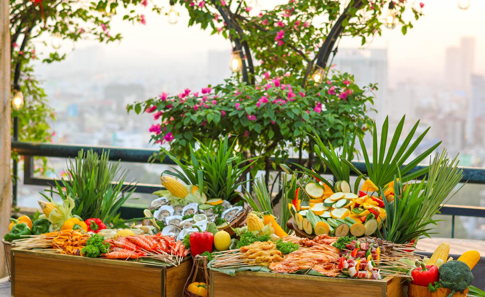 Buffet Grill9 Trải nghiệm ẩm thực hoàn toàn mới trên tầng cao tại Top Of The Town