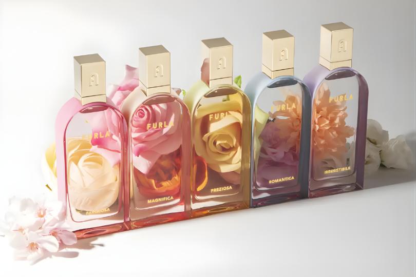 1 và Bìa báo Furla Fragrance Collection   Bảy sắc hương của nữ tính Ý