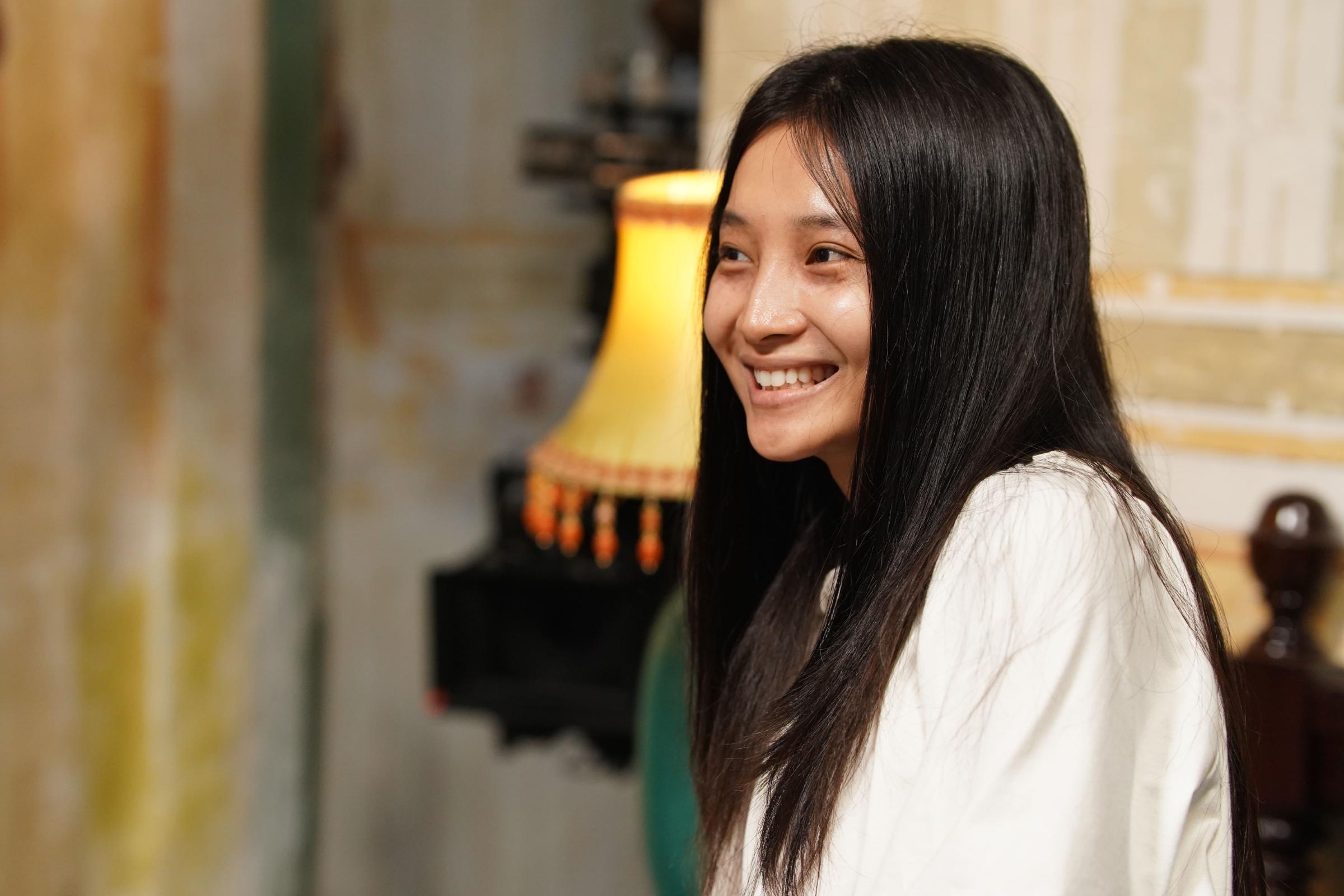 Bản sao của DSC00263 Tân binh thay Khả Như thực hiện cảnh ăn đồ sống trong Quỷ Nhập Tràng 2 là ai?