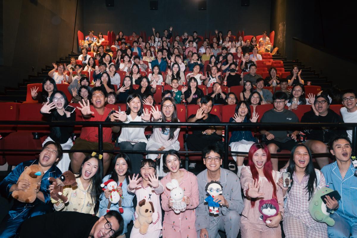 Cảm Ơn Người Đã Thức Cùng Tôi Hiện tượng mới của phòng vé phim Tết 2026 Cảm Ơn Người Đã Thức Cùng Tôi 2 Cảm Ơn Người Đã Thức Cùng Tôi Hiện tượng mới của phòng vé phim Tết 2026