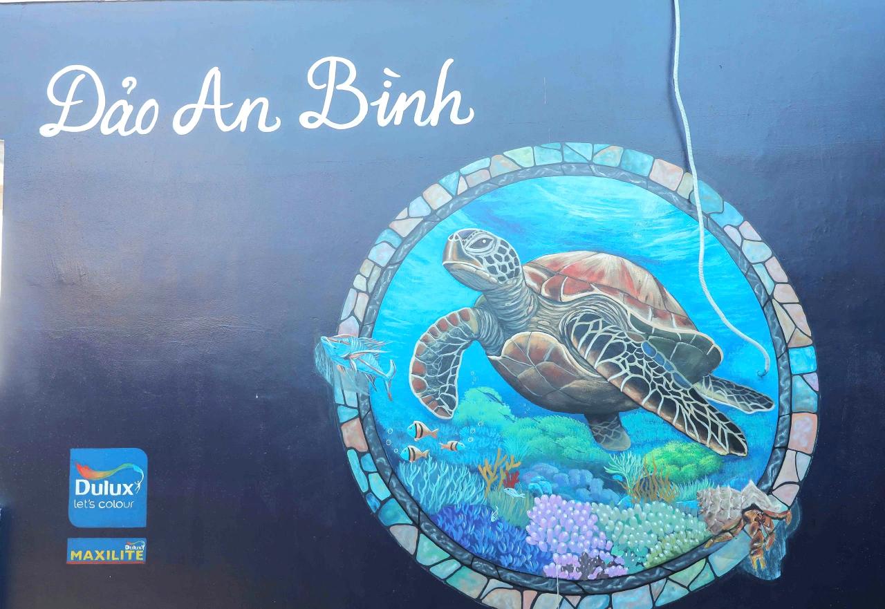 Bảo tồn hệ sinh thái biển tại đặc khu đảo Lý Sơn thông qua sáng kiến Let’s Colour từ AkzoNobel Trong khuôn khổ dự án 20 bức bích họa mới được thực hiện nhằm nâng cao nhận thức về bảo tồn rùa biển và hệ sinh thái biển Bảo tồn hệ sinh thái biển tại đặc khu đảo Lý Sơn thông qua sáng kiến Let’s Colour từ AkzoNobel
