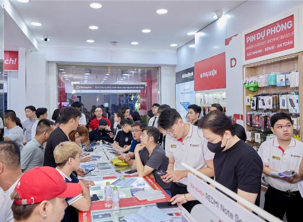 di dong viet 1.1 Samsung Galaxy S26 series chính thức mở bán: Di Động Việt trả hàng xuyên đêm