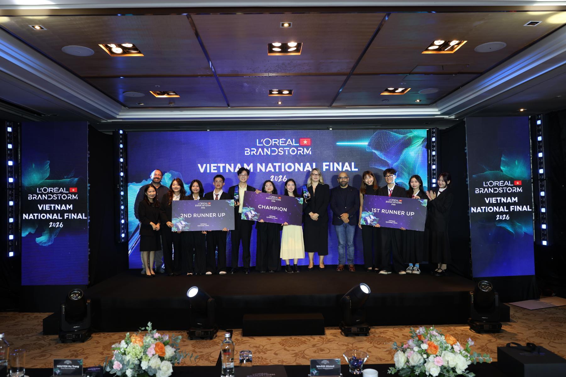 3 ĐỘI NHẤT NHÌ BA L’Oréal Brandstorm 2026: Ứng dụng công nghệ và trí tuệ nhân tạo vào ngành nước hoa