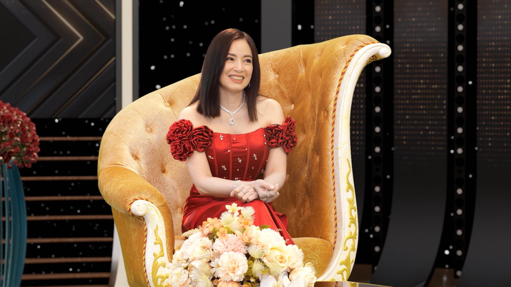 CS NHƯ HẢO 5 Ca sĩ Trân Oanh: Khi lửa nghề mạnh hơn cơn sốt 40 độ