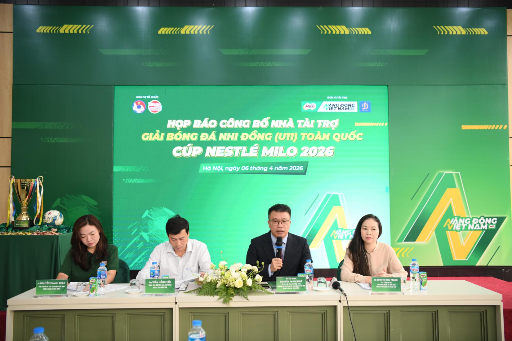 Nestlé MILO tiếp tục đồng hành cùng giải Bóng đá Nhi đồng (U11) Toàn quốc 2026 Lễ Họp báo Công bố Nhà tài trợ Giải Bóng đá Nhi đồng U11 Toàn quốc Cúp Nestlé MILO 2026 Nestlé MILO tiếp tục đồng hành cùng giải Bóng đá Nhi đồng (U11) Toàn quốc 2026