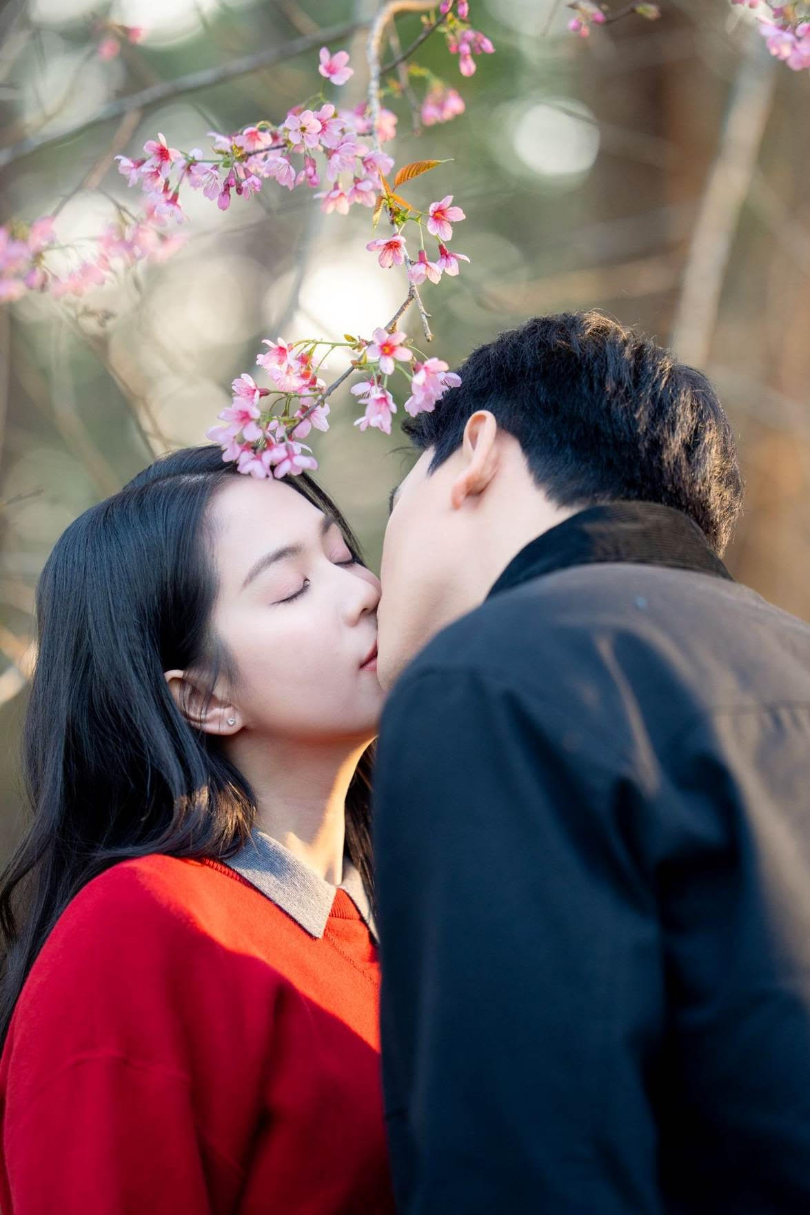 Thẩm mỹ viện âm phủ 2 2 Lê Xuân Tiền   Ngọc Trinh khổ vì cảnh hôn dưới mưa trong ‘Thẩm mỹ viện âm phủ’