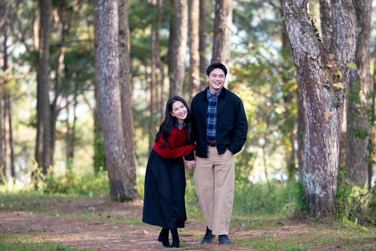 Thẩm mỹ viện âm phủ 3 1 Lê Xuân Tiền   Ngọc Trinh khổ vì cảnh hôn dưới mưa trong ‘Thẩm mỹ viện âm phủ’