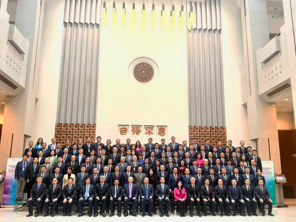 Tập đoàn Liên Thái Bình Dương IPPG IPPTech 1.1 Founder & CEO IPPTech tham dự Diễn đàn Hợp tác Giáo dục, Khoa học Công nghệ và Đổi mới Sáng tạo 