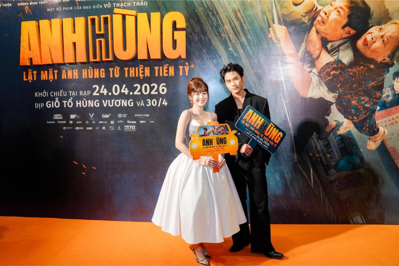 Võ Điền Gia Huy Tam Triều Dâng Thảm đỏ phim Anh Hùng quy tụ dàn sao trăm tỷ, đón đường đua phim lễ Giỗ Tổ