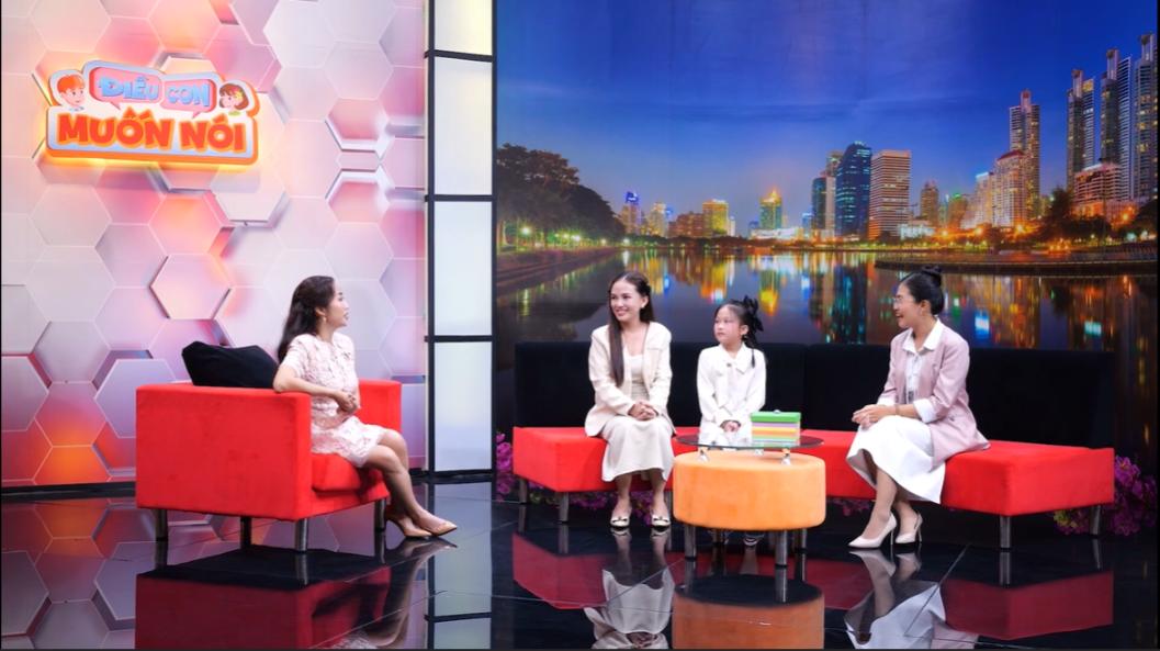 Người mẹ bật khóc khi con gái 9 tuổi tố mẹ thiên vị ĐCMN SK 2 Người mẹ bật khóc khi con gái 9 tuổi tố mẹ thiên vị