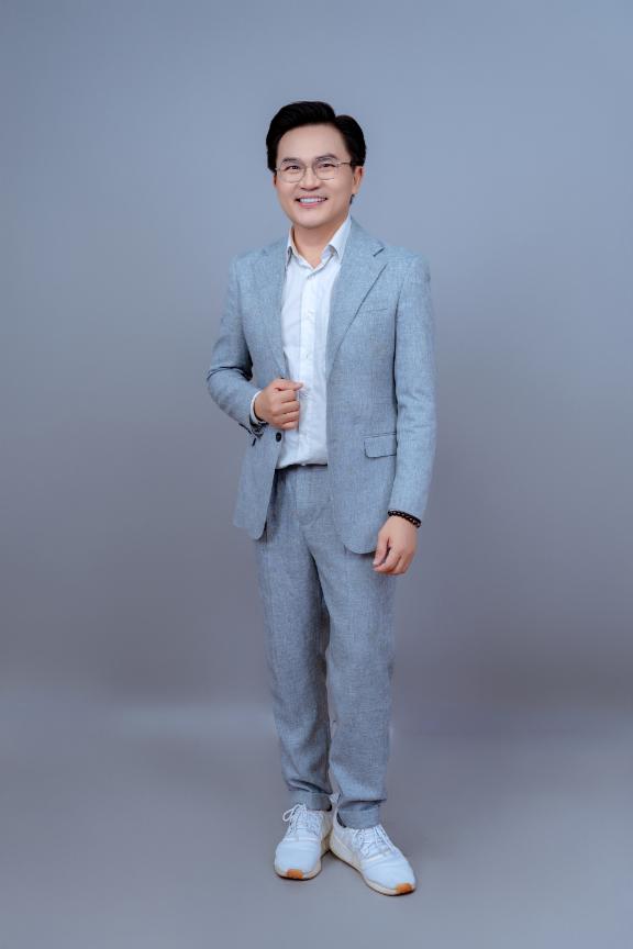 Biến Hóa Hoàn Hảo 2 Đại Nghĩa thừa nhận từng áp lực khi phải hóa thân thành nhiều nghệ sĩ khác nhau