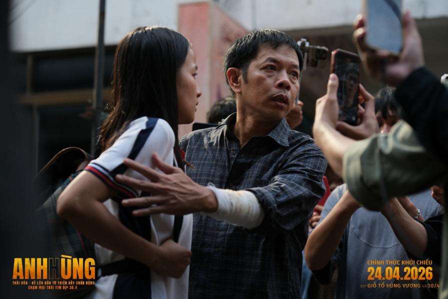 phim Anh Hùng Anh Hùng: Bộ phim nữ tính về tình cha   Phim gia đình hay nhất dịp lễ