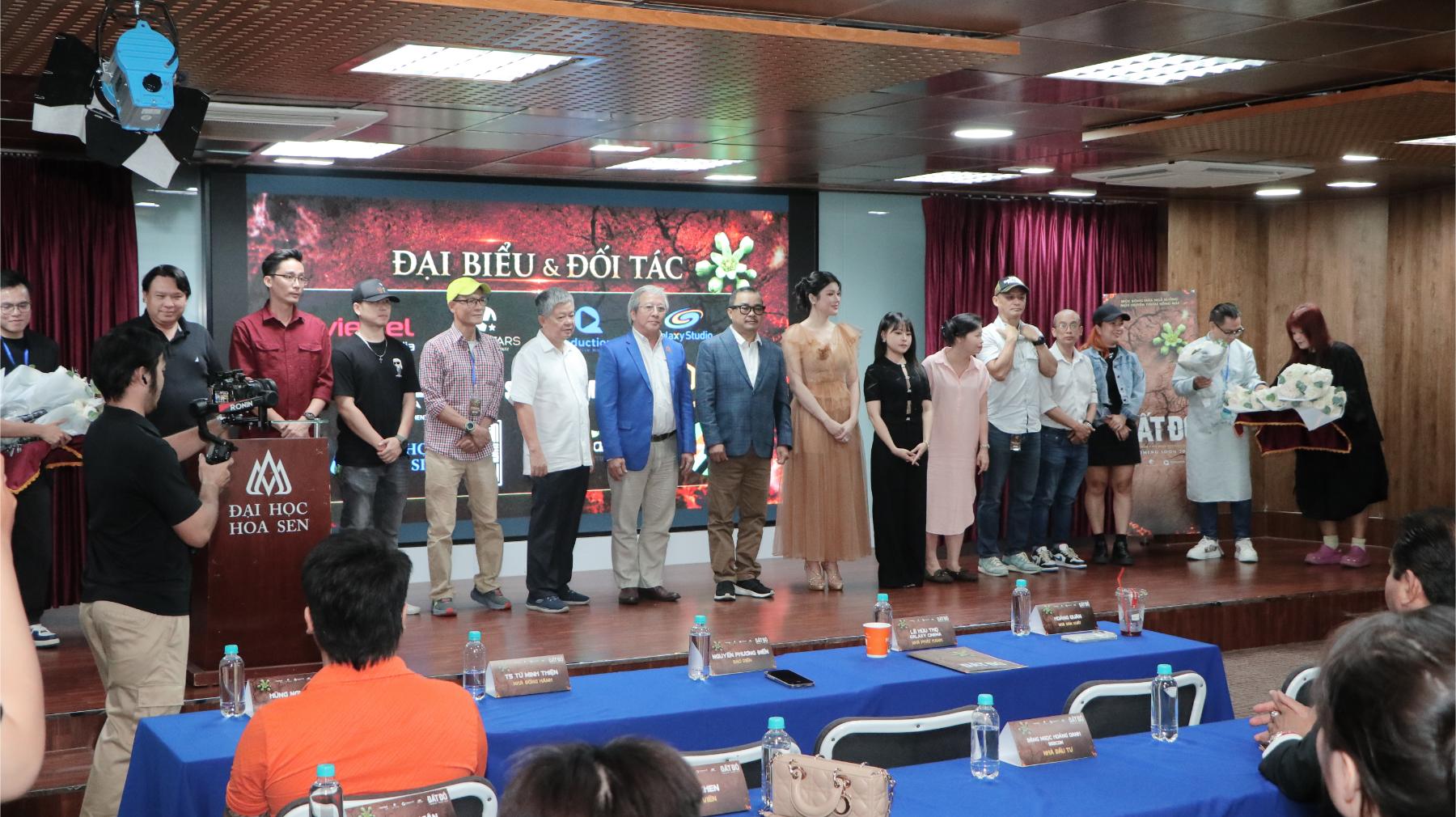 phim dat do 2 Dàn sao Gen Z nô nức casting phim điện ảnh Đất Đỏ