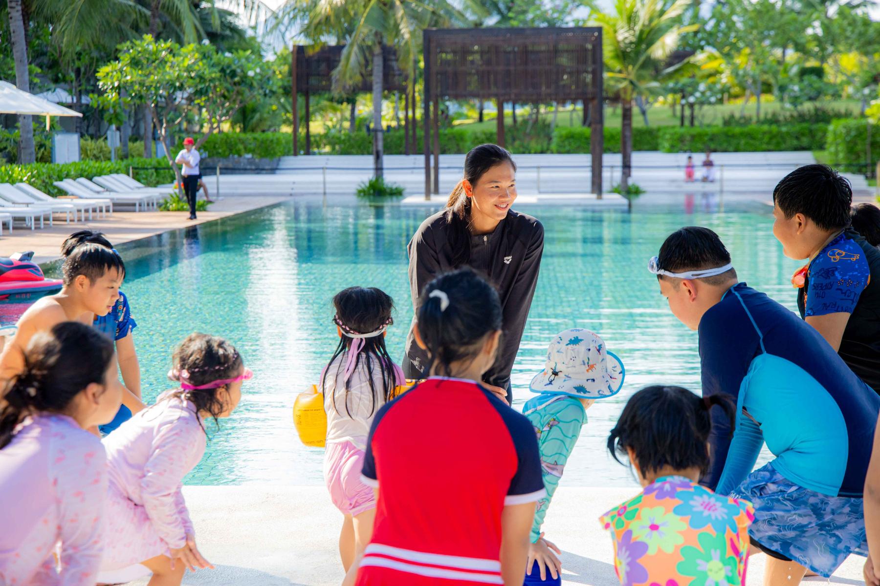 Alma Resort Cam Ranh 2 Alma Resort Cam Ranh mang đến “lớp học mùa hè” đặc biệt cùng kình ngư Ánh Viên