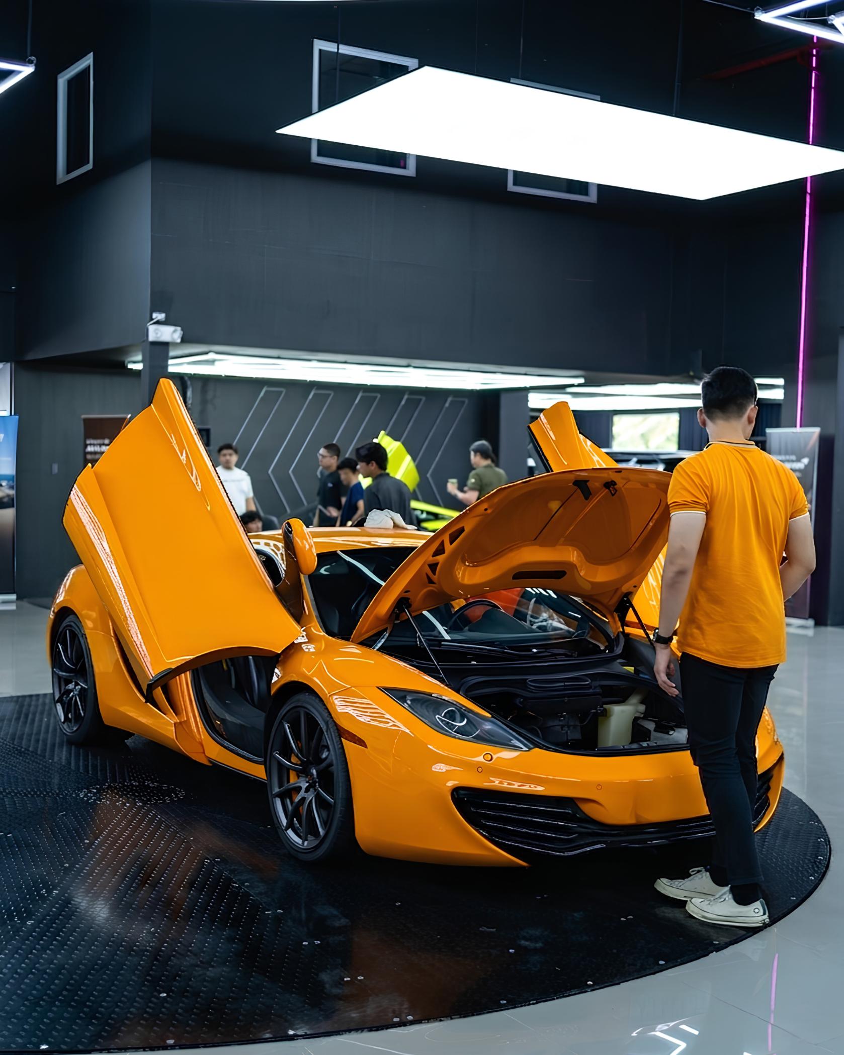 McLaren Service Centre 1 S&S Automotive hợp tác cùng Ashford Motors Inc. triển khai dịch vụ hậu mãi McLaren tại Philippines