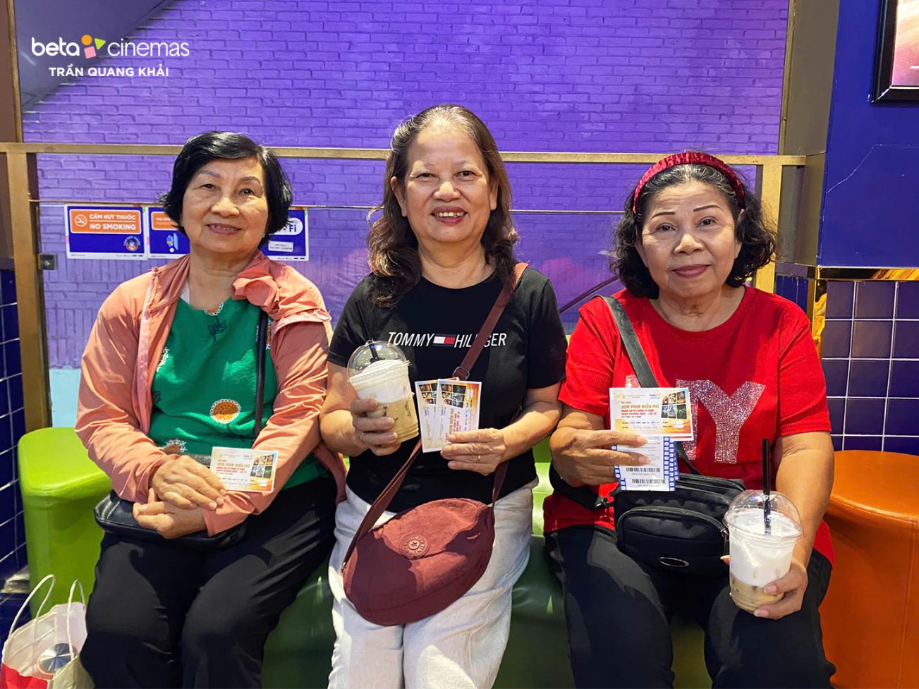 những vị khách đầu tiên Beta Cinemas Trần Quang Khải tổ chức chiếu miễn phí ba tác phẩm điện ảnh lịch sử