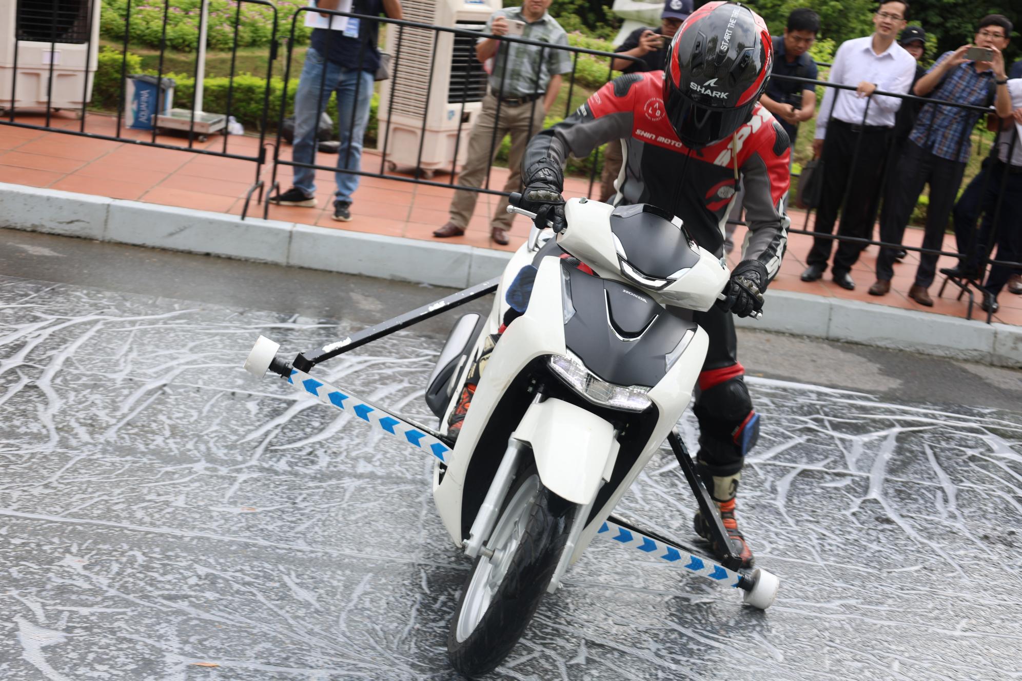 IMG 2023 Tái định vị vai trò của ABS trong hệ thống an toàn giao thông Việt Nam