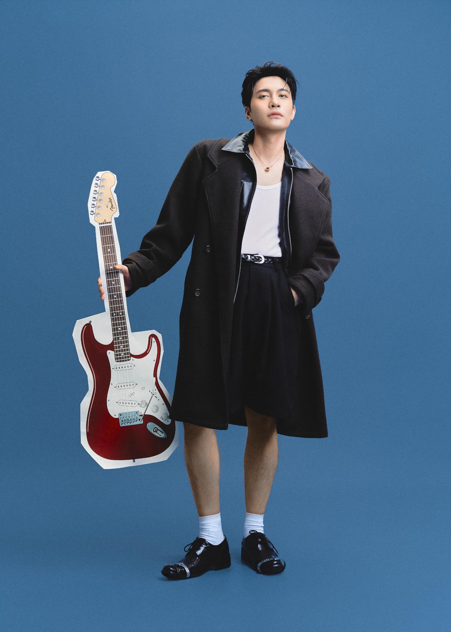 Phạm Anh Duy 1 Phạm Anh Duy gửi lời cảm ơn người cha đã qua đời với album “23”