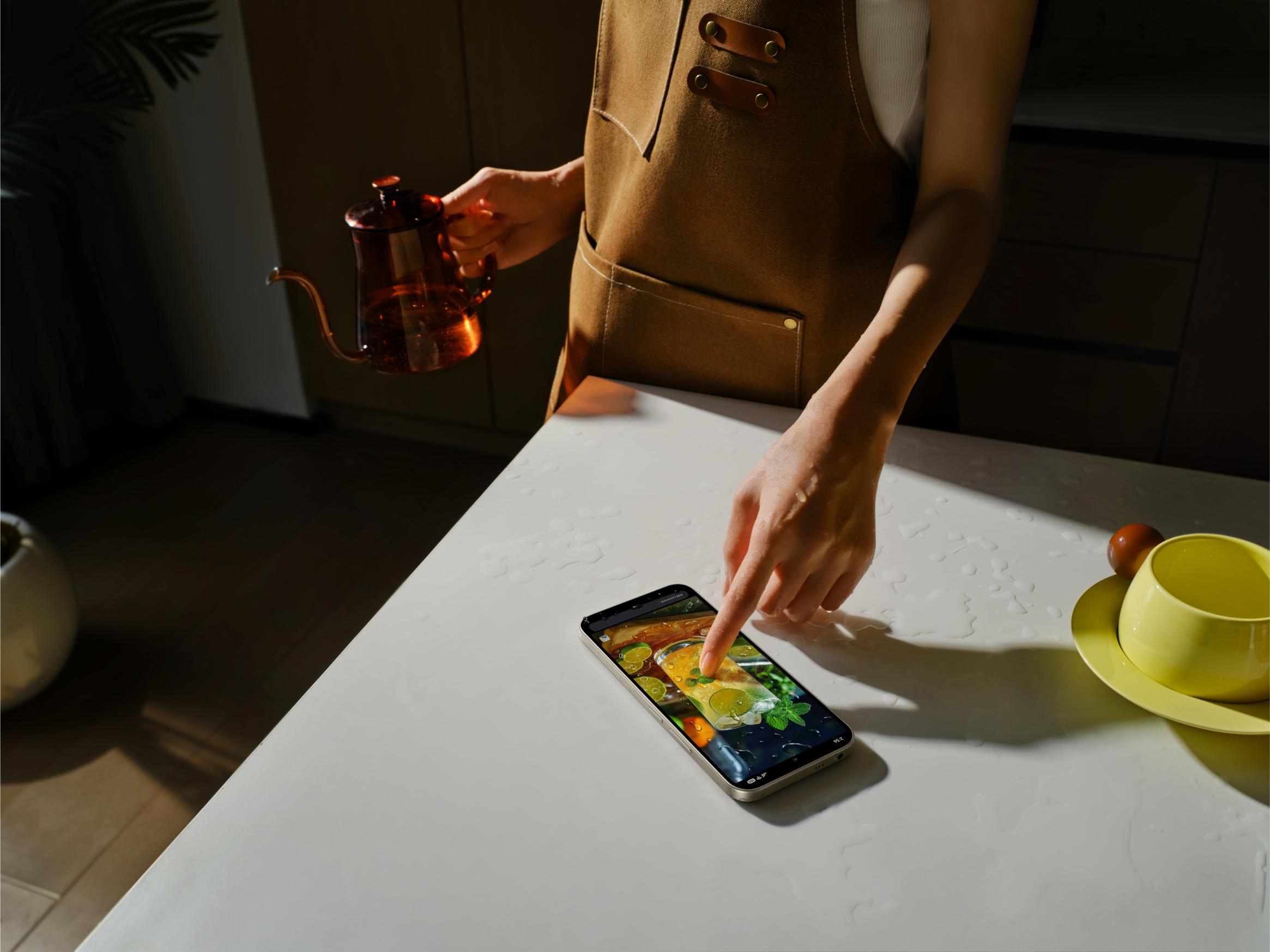 REDMI 17 wet touch Xiaomi ra mắt REDMI 17 Series với pin 7.500mAh, thiết kế trẻ trung, giá từ 5,5 triệu đồng
