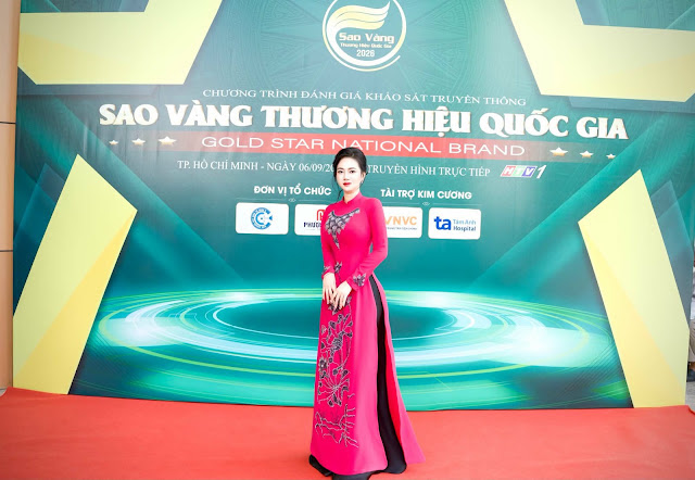 Nguyễn Như Thủy Tiên Nữ hoàng Nguyễn Như Thủy Tiên được vinh danh tại Sao Vàng Doanh Nhân Quốc Gia 2026