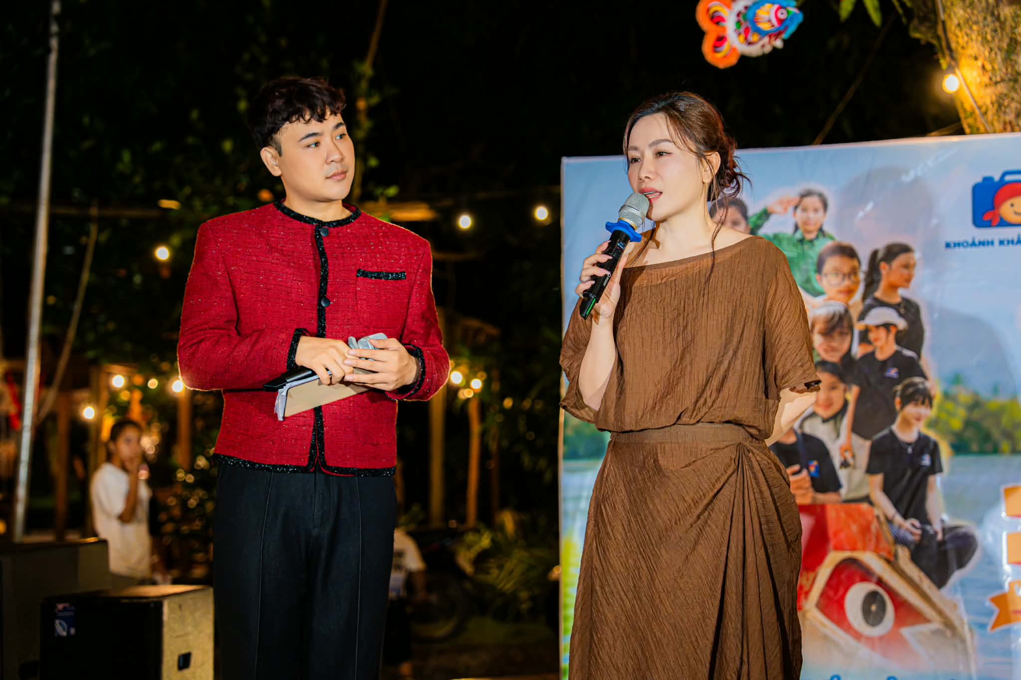  MC Anh Thơ tổ chức lễ tốt nghiệp đặc biệt nhân dịp Trung thu cho 17 bệnh nhi