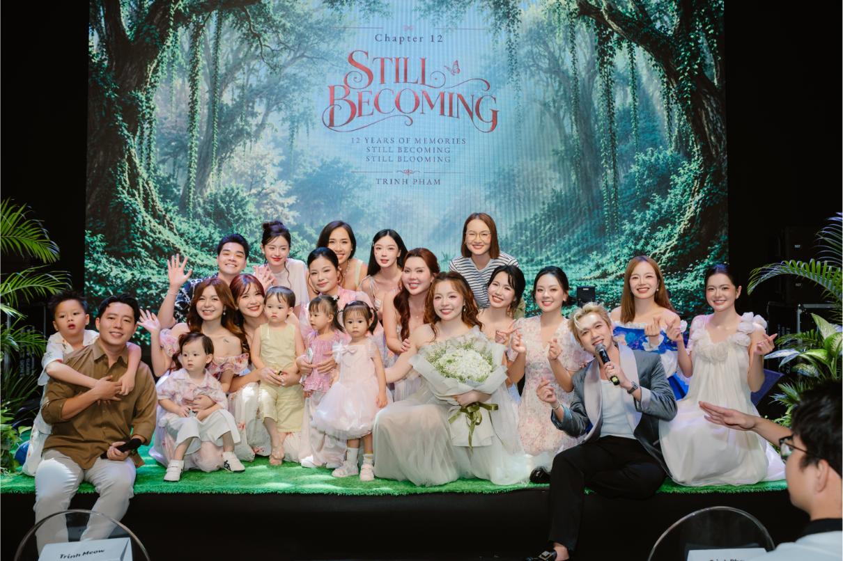 Beauty Blogger Trinh Phạm đánh dấu 12 năm sáng tạo nội dung với sự kiện “12 Years Still Blooming” Trinh Phạm 2 Beauty Blogger Trinh Phạm đánh dấu 12 năm sáng tạo nội dung với sự kiện “12 Years Still Blooming”